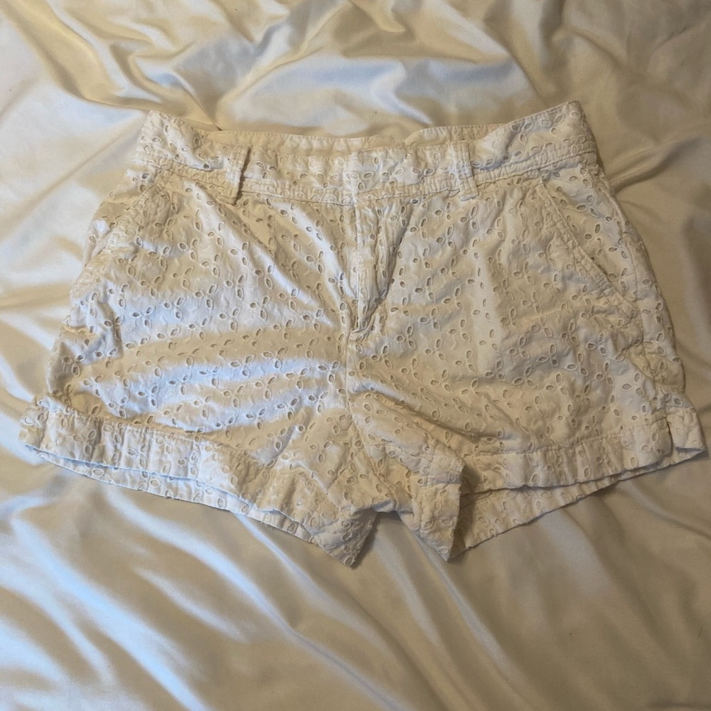 GAP women’s shorts